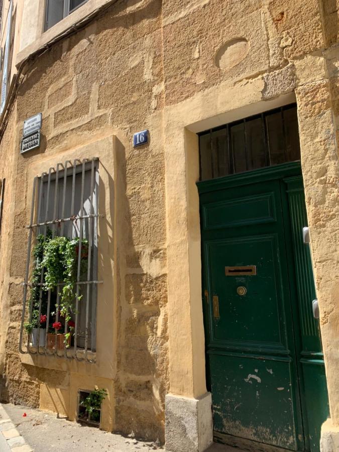 Apartament Le Madeleine Aix-en-Provence Zewnętrze zdjęcie